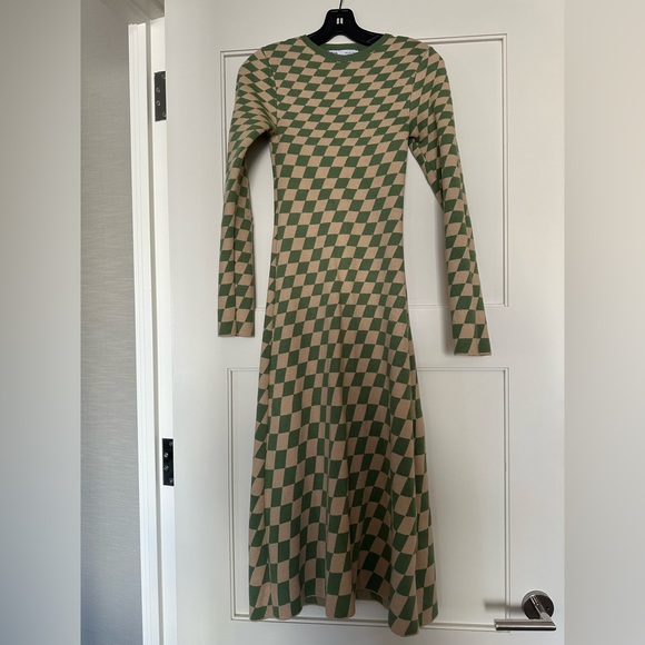 Wool like Zara Dress - Picture 1 of 5